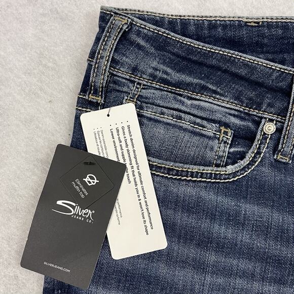 Silver Jeans Elyse Curvy Fit Mid‑Rise Capri 22W/23L Indigo NWT - Picture 10 of 15